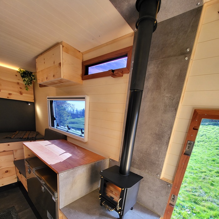 tiny-stove-teleskop-kamin-6
